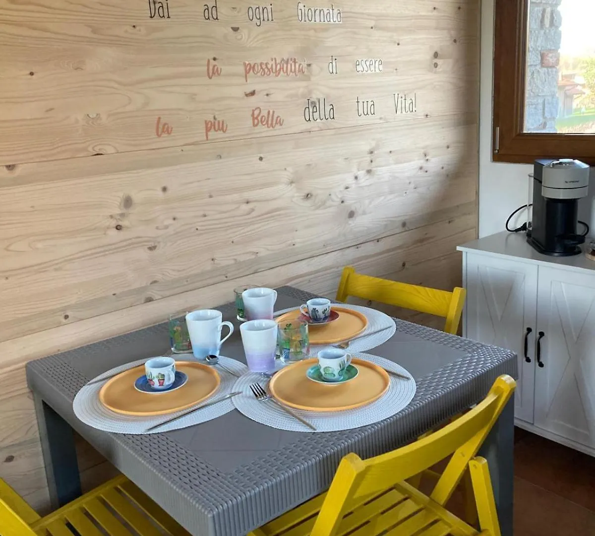 Poggio Del Poeta Bed & Breakfast Osmate Italy