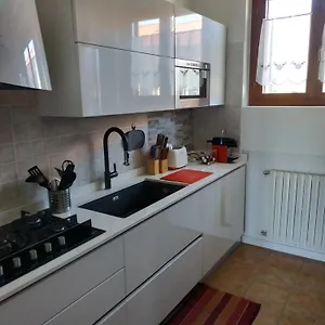 Appartamento Marconi 45, Osmate
